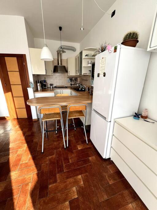 Casa Solymar Apartment Валекрозия Екстериор снимка